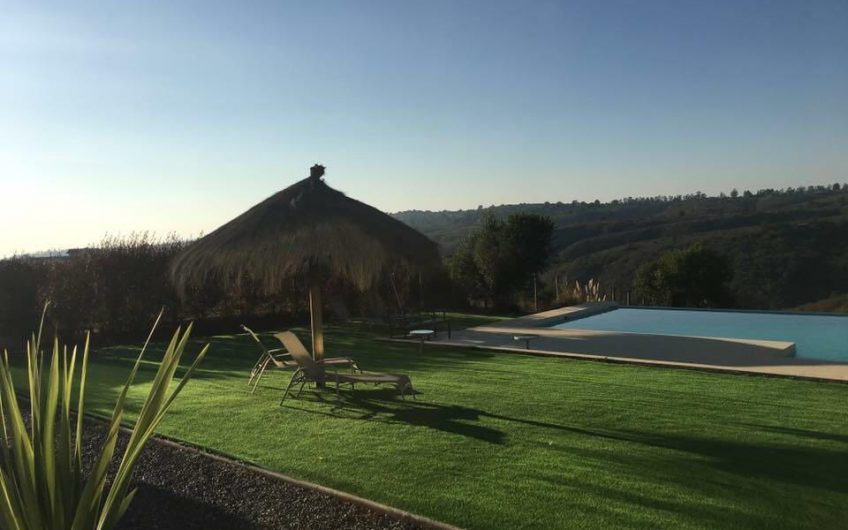 Gran Casa Condominio Santa María de Algarrobo