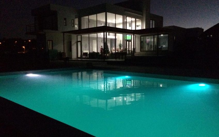 Gran Casa Condominio Santa María de Algarrobo