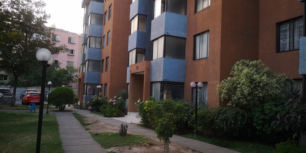 Depto Primer Piso en Macul