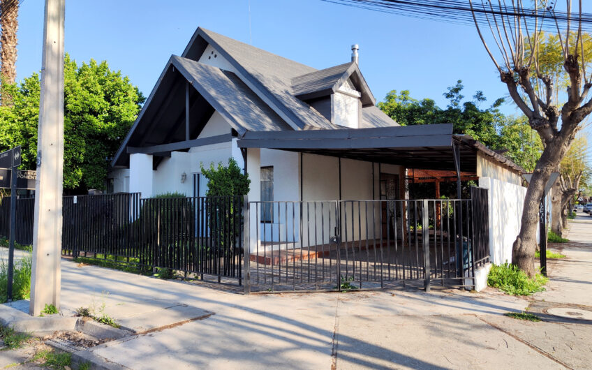 Casa El Olmo Esquina Las Viñas