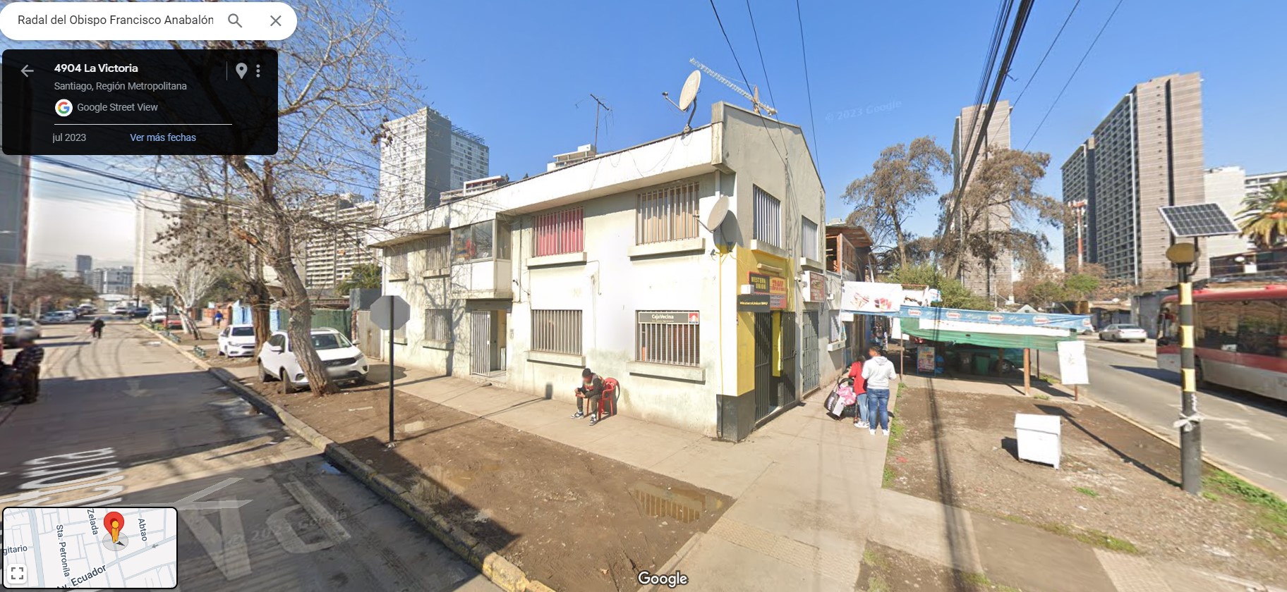 Edificio Radal con La Victoria Estación Central