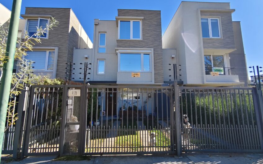 Casa Townhouse Peñalolén