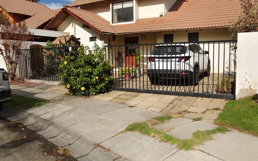 Casa en Condominio Casagrande Peñalolén