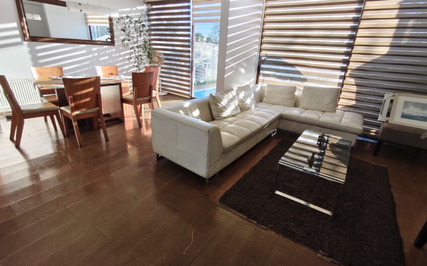 Espectacular Casa de 5 Dormitorios en Condominio Cerrado