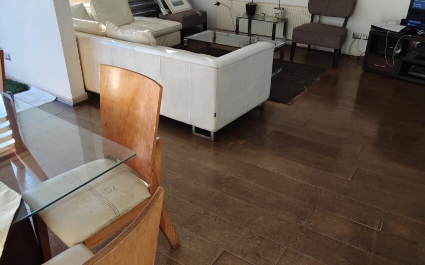Espectacular Casa de 5 Dormitorios en Condominio Cerrado