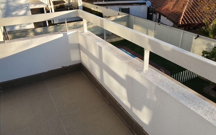 Espectacular Casa de 5 Dormitorios en Condominio Cerrado