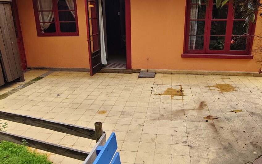 Dos Casas en Una La Reina Metro Castillo Velasco