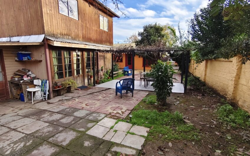 Dos Casas en Una La Reina Metro Castillo Velasco