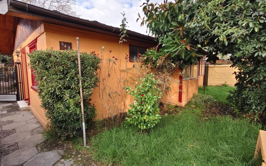 Dos Casas en Una La Reina Metro Castillo Velasco